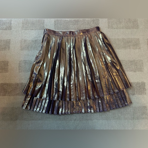 Modcloth Metallic Gold Pleated Skirt (Size M) - Picture 3 of 8